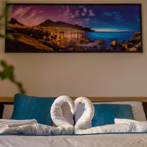 Apartment Exclusive With A View Of Castle And Vltava River, Prague